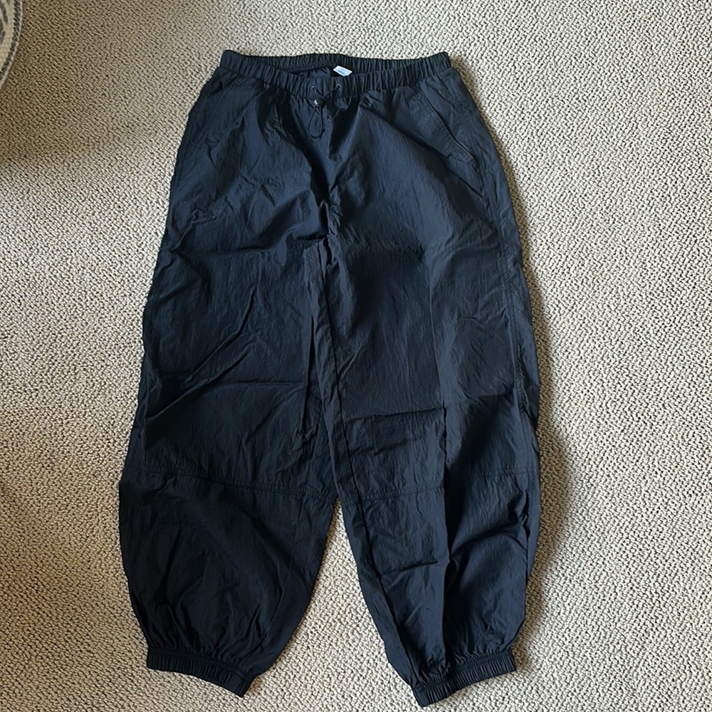 Old navy Pull-On Windbreaker Parachute Pants size S - Picture 5 of 5